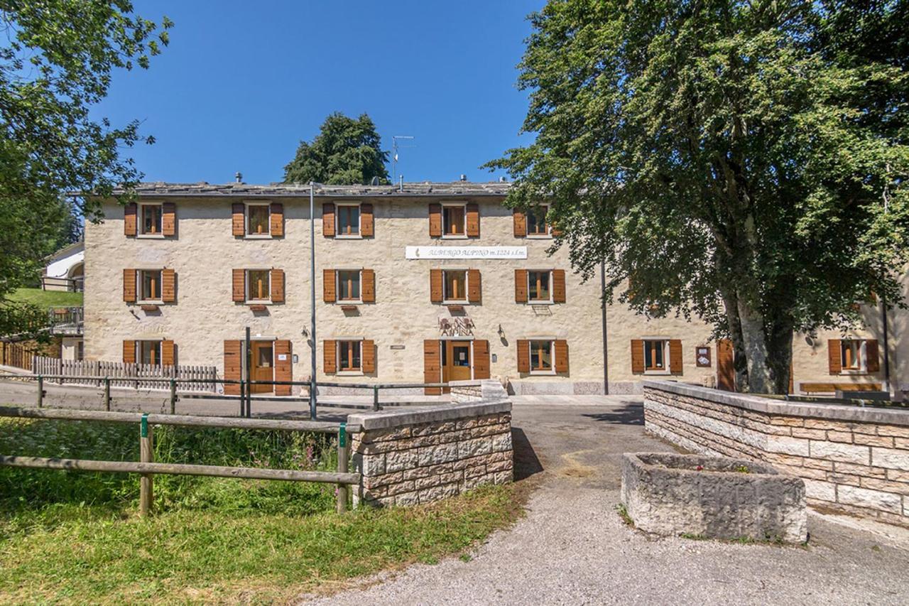 Locanda Alpina A 1250 Mt Ala Exterior foto